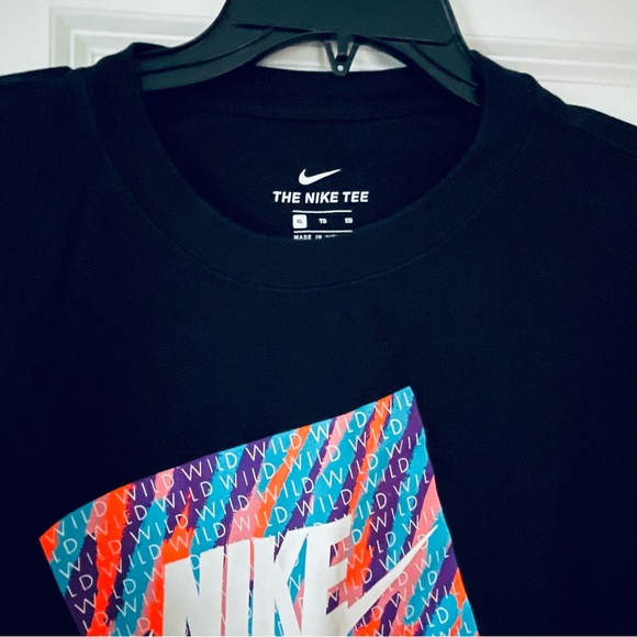 Mens Nike tee - Picture 2 of 2